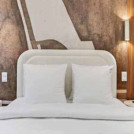 New 6 People - Saint Germain Notre-dame#ac Paris